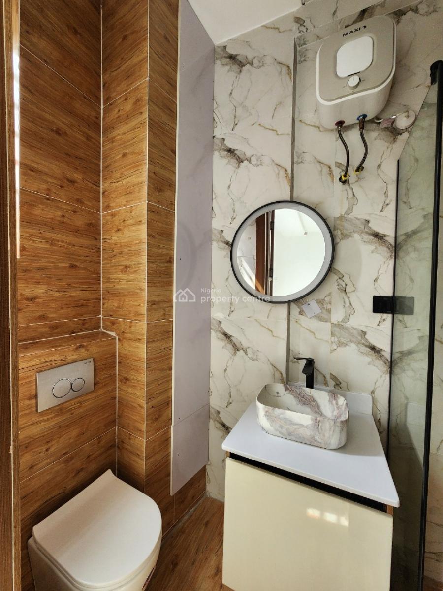 Lovely 1 Bedroom Apartment with Pool, Elevator, Concierge, Chevron Toll Gate, Orchid Road, Lekki, Lagos, Flat / Apartment for Sale