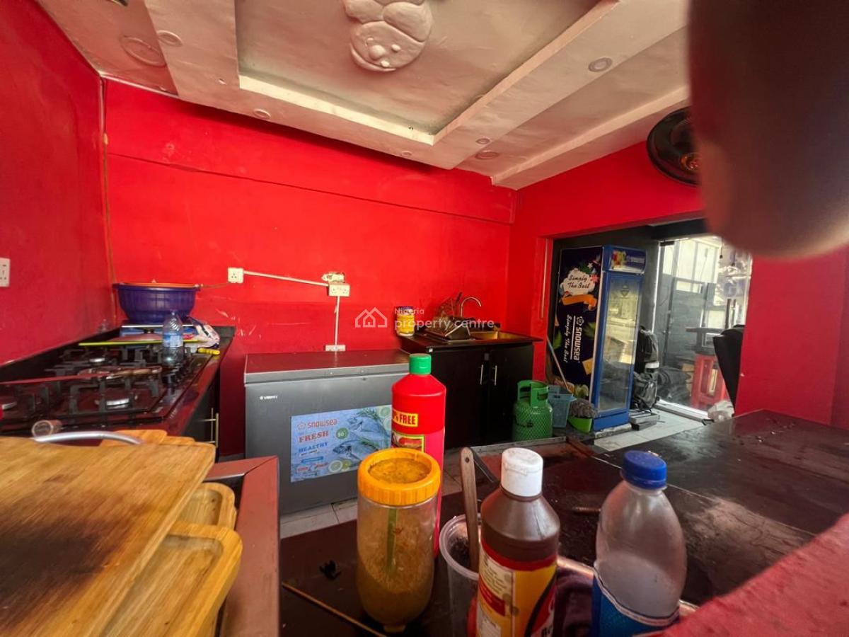 Office Space in a Fantastic Location, Emma Abimbola, Lekki Phase 1, Lekki, Lagos, Shop for Rent