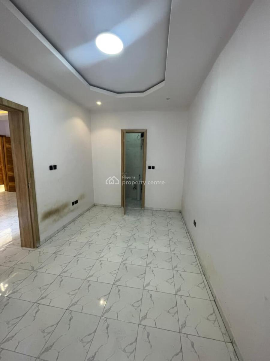 Fully Serviced Luxury Mini Flat with 24 Hours Light, Off Alpha Beach Road, Before Chevron, Lekki, Lagos, Mini Flat (room and Parlour) for Rent