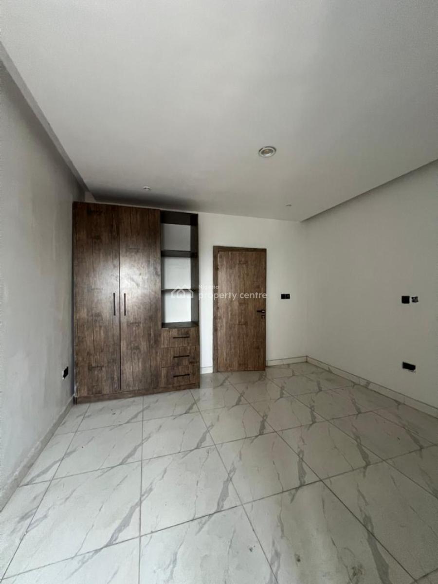 2 Bedroom Apartment, Ologolo, Lekki, Lagos, Flat / Apartment for Rent