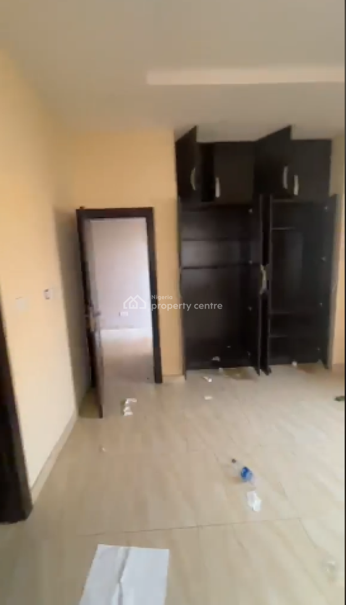 2 Bedroom Apartment Upstairs, Orchid Rd, Lekki Phase 2, Lekki, Lagos, House for Rent