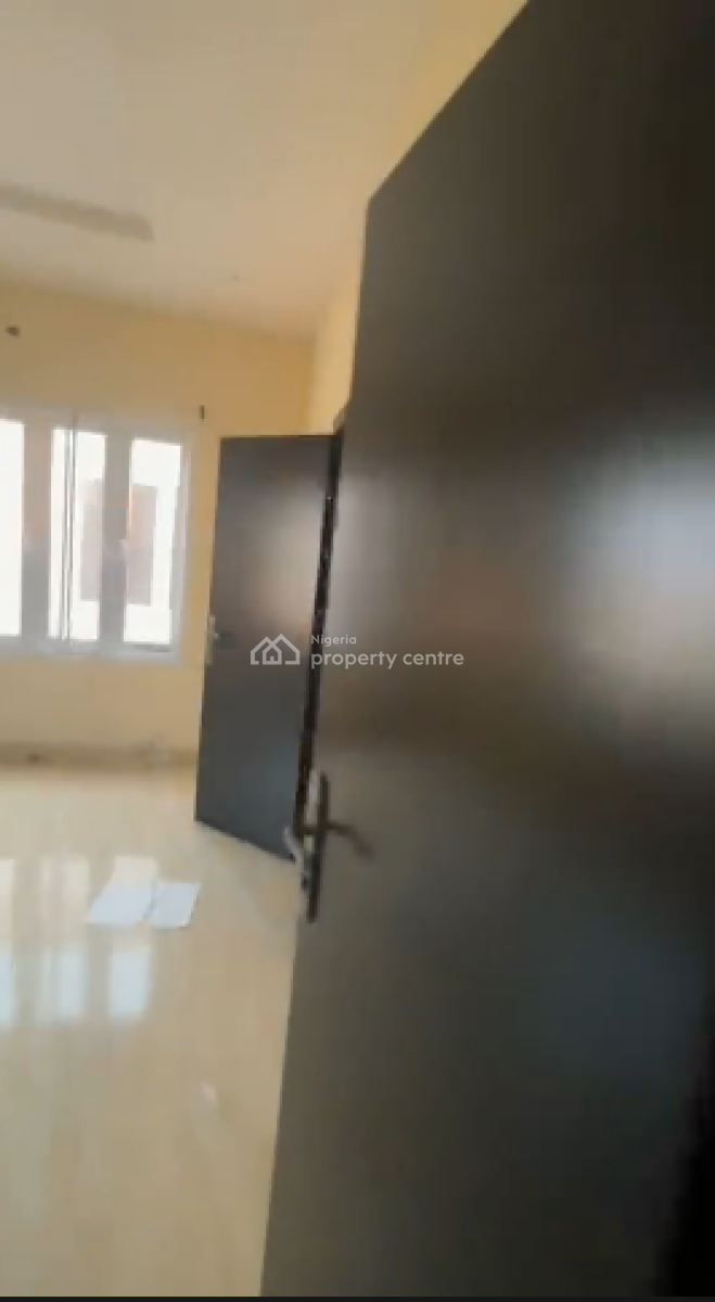 2 Bedroom Apartment Upstairs, Orchid Rd, Lekki Phase 2, Lekki, Lagos, House for Rent