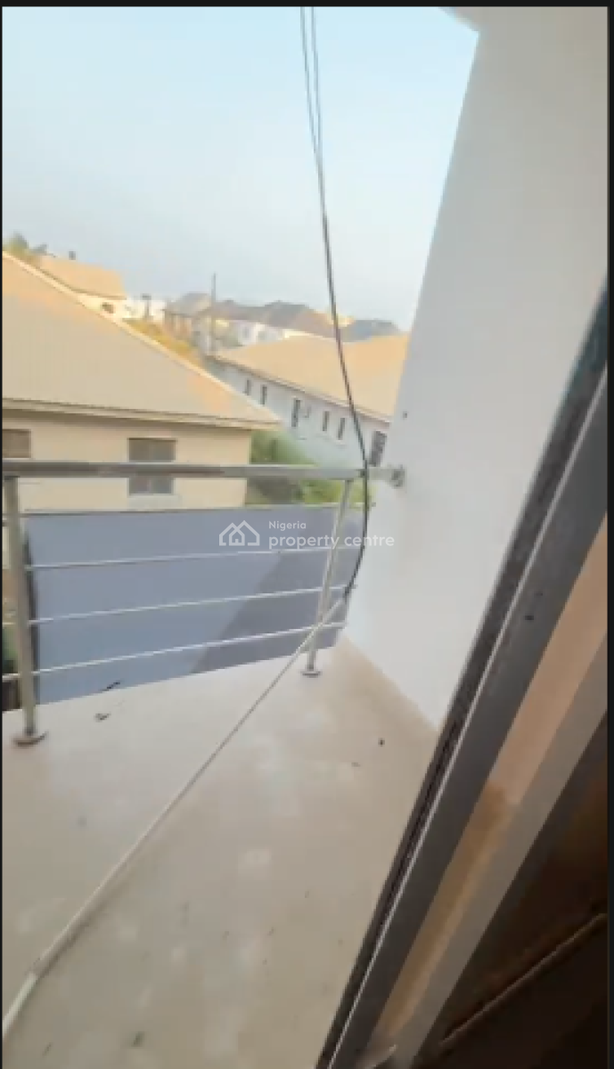 2 Bedroom Apartment Upstairs, Orchid Rd, Lekki Phase 2, Lekki, Lagos, House for Rent