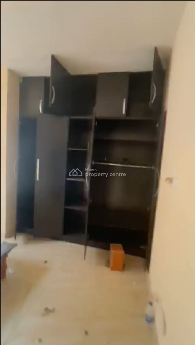 2 Bedroom Apartment Upstairs, Orchid Rd, Lekki Phase 2, Lekki, Lagos, House for Rent