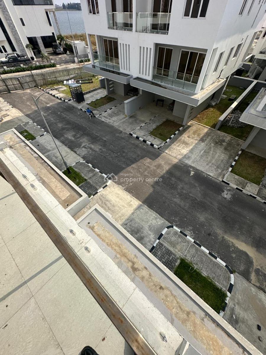Superb 4-bedroom Semi Detached Duplex, Twin-lake Estate, Chevron Bustop, Lekki Expressway, Lekki, Lagos, Semi-detached Duplex for Rent