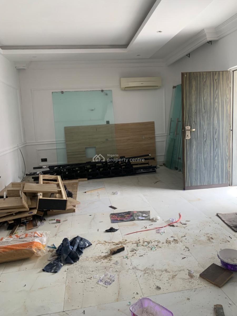 Spacious Miniflat, Ologolo, Lekki, Lagos, Mini Flat (room and Parlour) for Rent