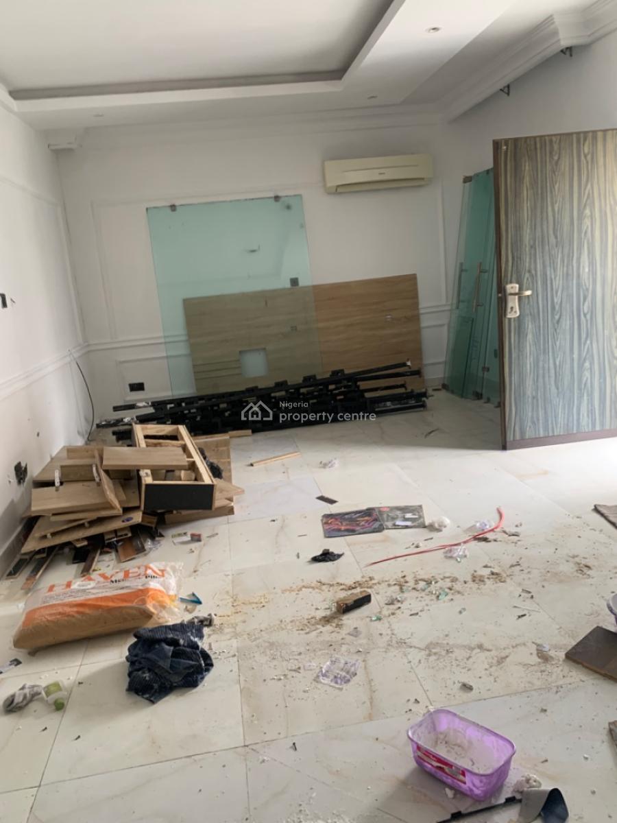 Spacious Miniflat, Ologolo, Lekki, Lagos, Mini Flat (room and Parlour) for Rent