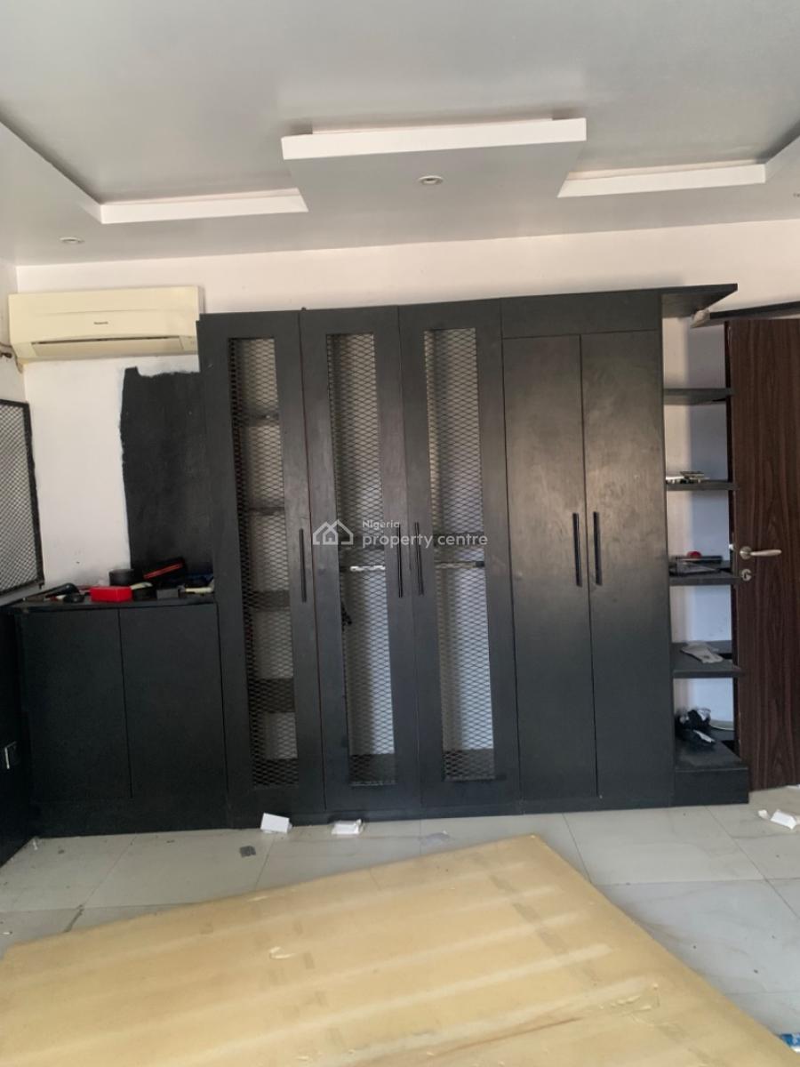 Spacious Miniflat, Ologolo, Lekki, Lagos, Mini Flat (room and Parlour) for Rent