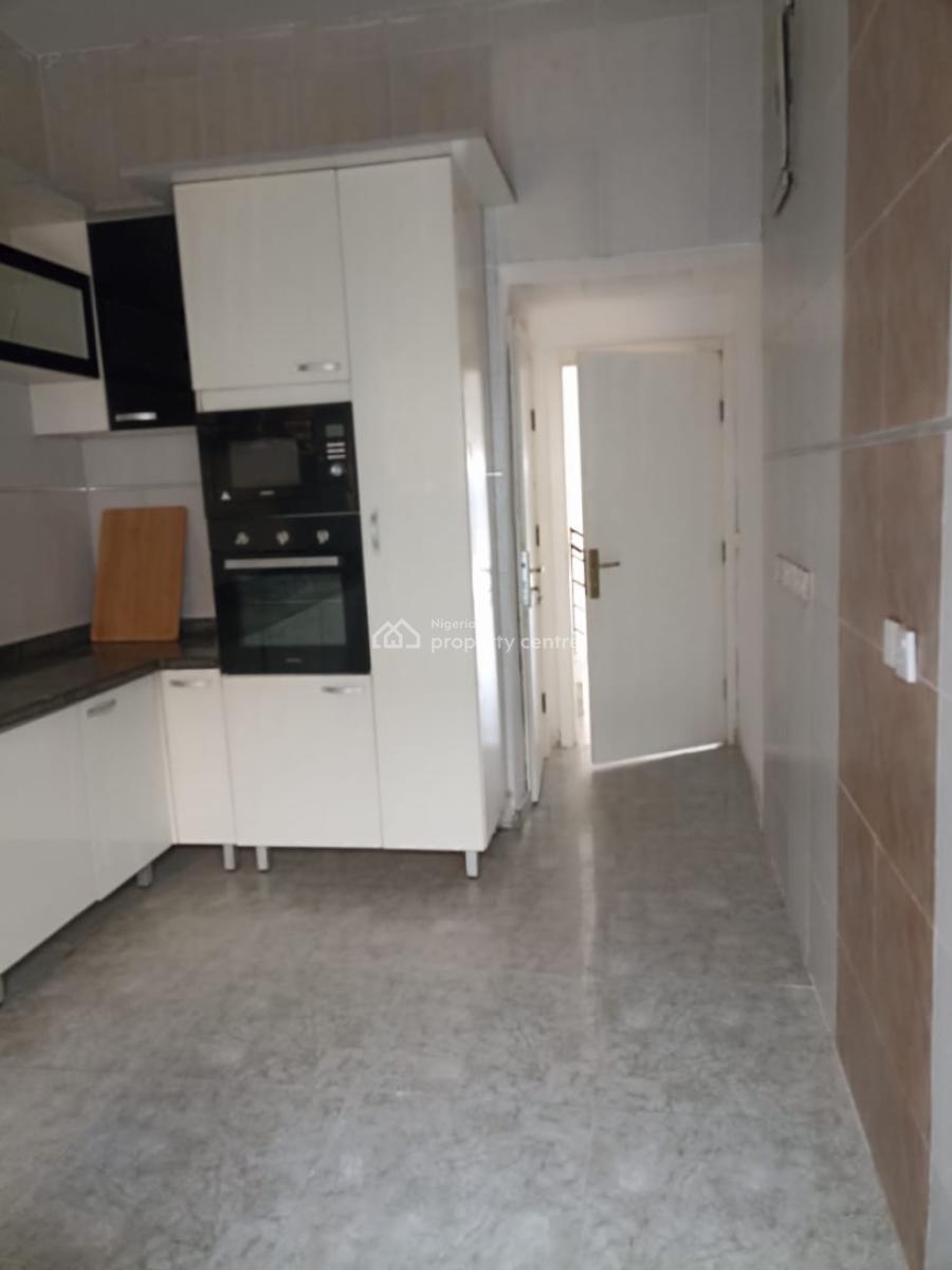 4 Bedroom, Osapa, Lekki, Lagos, Semi-detached Duplex for Rent