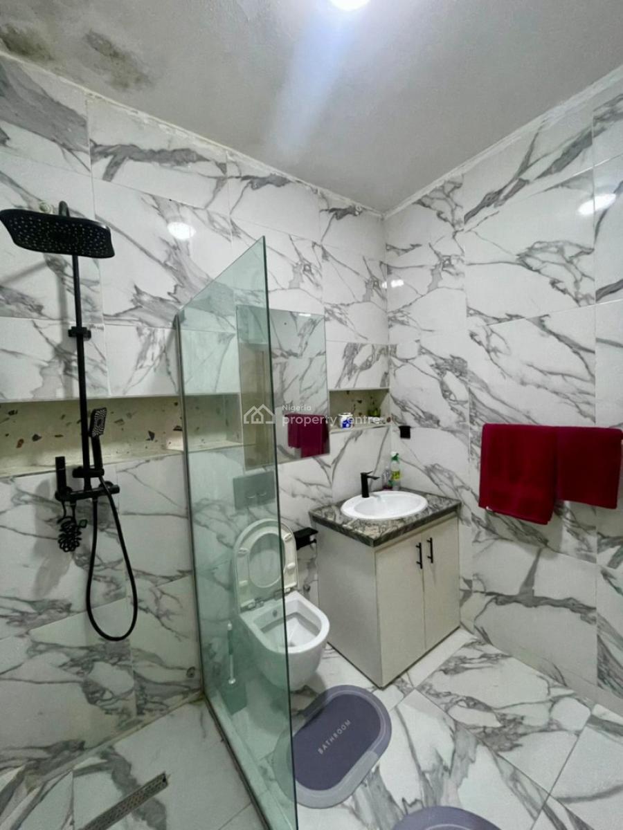 1 Bedroom Apartment, Lekki Phase 1, Lekki, Lagos, Mini Flat (room and Parlour) Short Let