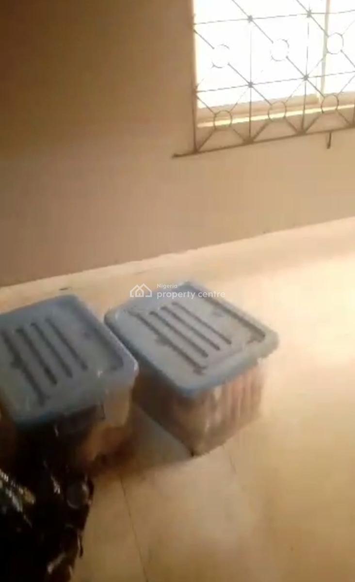 Miniflat Office Space, Ogunlana, Surulere, Lagos, Office Space for Rent