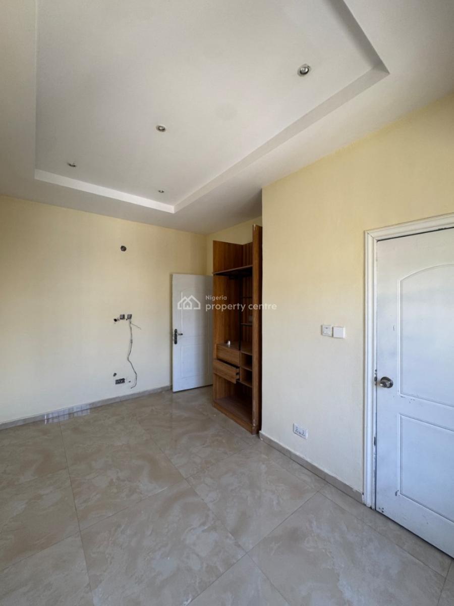 2 Bedroom Apartment, Lekki Phase 1, Lekki, Lagos, Flat / Apartment for Rent