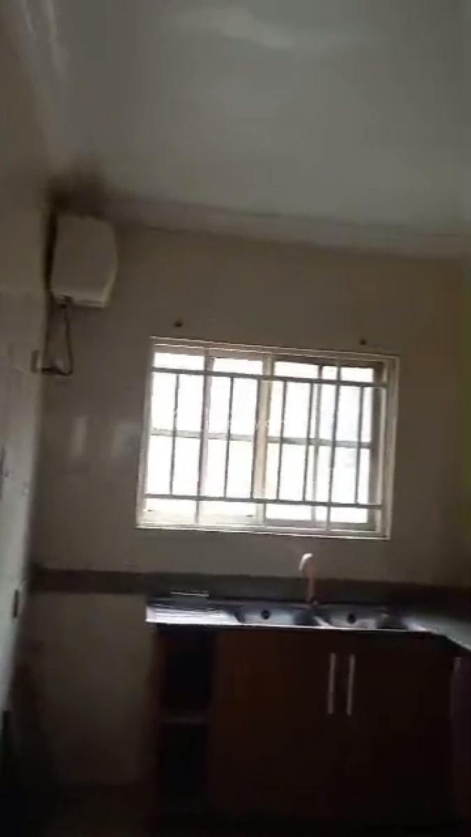 Lovely Spacious 3 Bedroom Apartment (ensuite, 2nd Floor), Adeniyi Jones, Ikeja, Lagos, Flat / Apartment for Rent