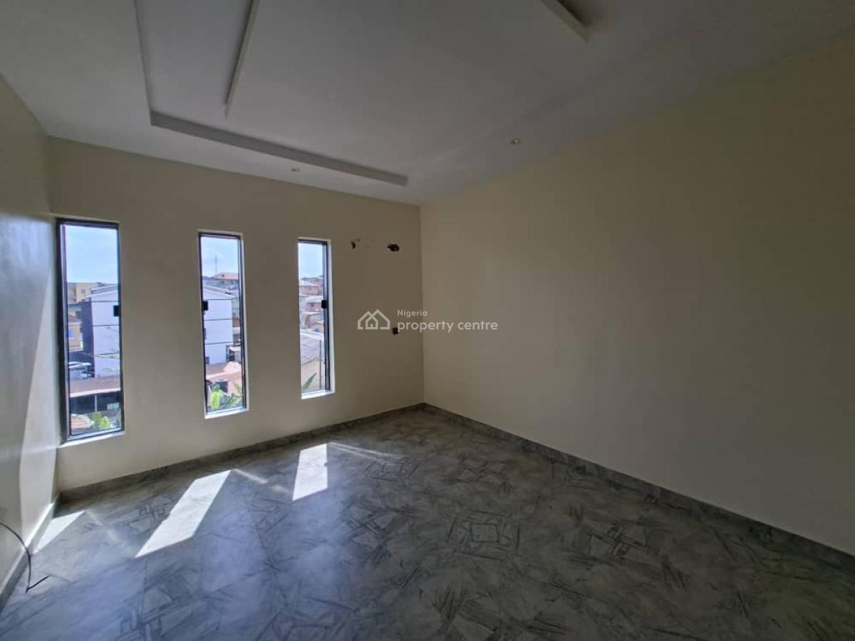 Solidly Built 4 Bedroom Town House with Bq, Off Tokunbo Macaulay, Emmanuel Keshi Magodo Gra Phase 2, Gra Phase 2, Magodo, Lagos, Terraced Duplex for Sale