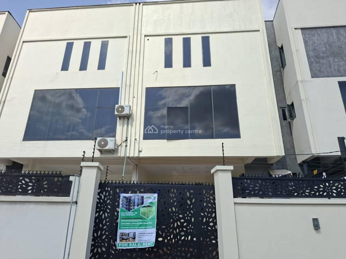 Solidly Built 4 Bedroom Town House with Bq, Off Tokunbo Macaulay, Emmanuel Keshi Magodo Gra Phase 2, Gra Phase 2, Magodo, Lagos, Terraced Duplex for Sale