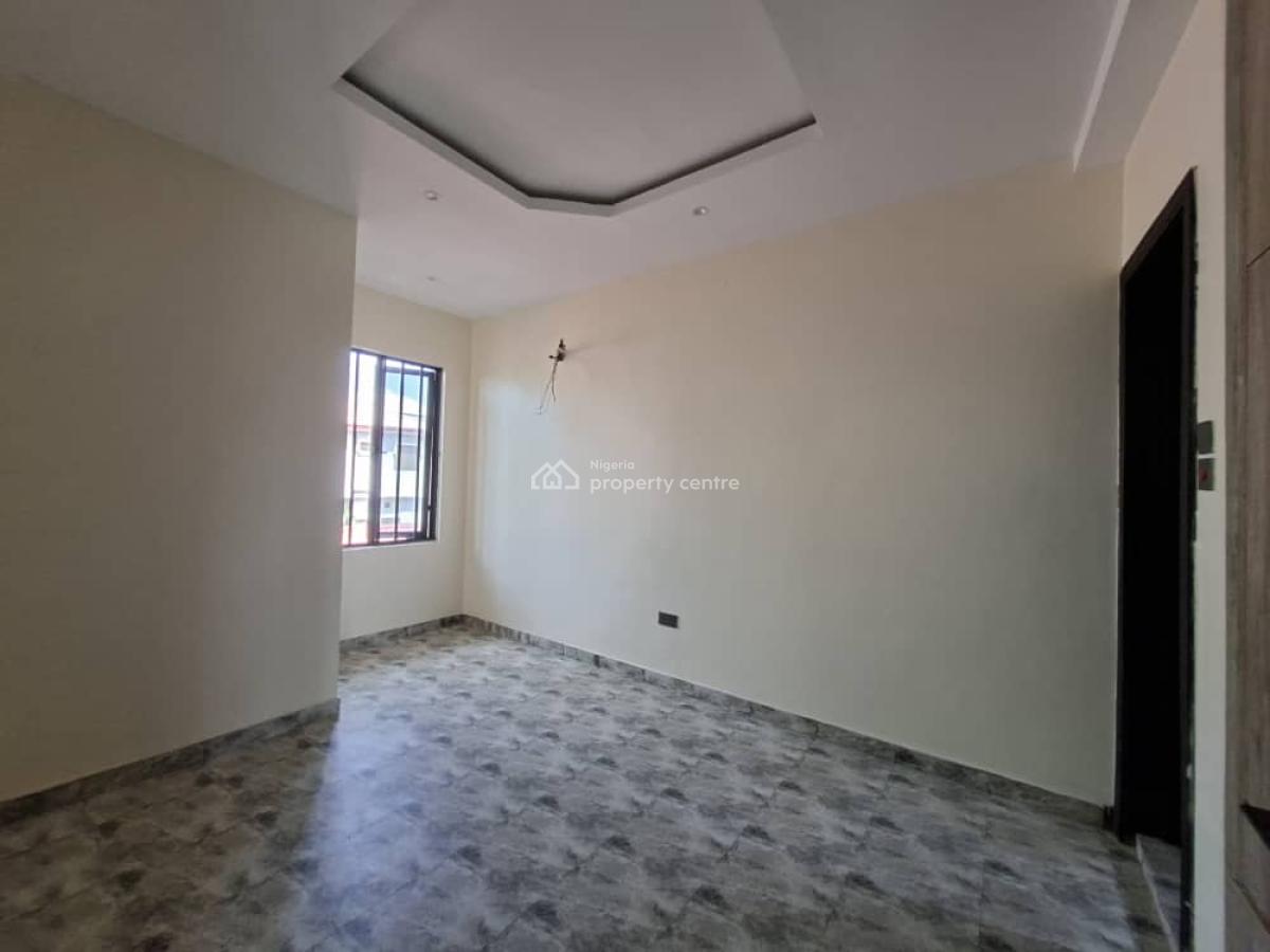 Solidly Built 4 Bedroom Town House with Bq, Off Tokunbo Macaulay, Emmanuel Keshi Magodo Gra Phase 2, Gra Phase 2, Magodo, Lagos, Terraced Duplex for Sale