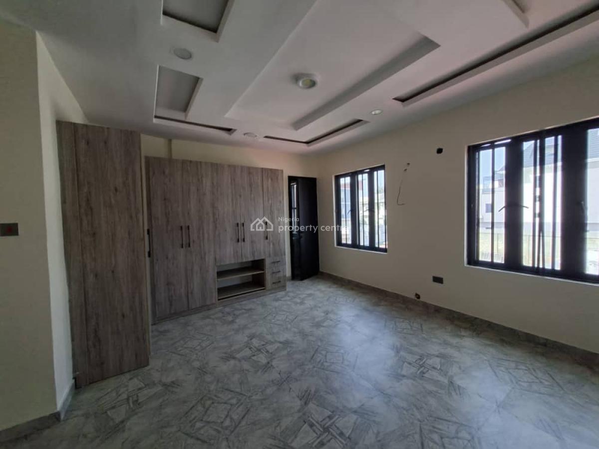 Solidly Built 4 Bedroom Town House with Bq, Off Tokunbo Macaulay, Emmanuel Keshi Magodo Gra Phase 2, Gra Phase 2, Magodo, Lagos, Terraced Duplex for Sale