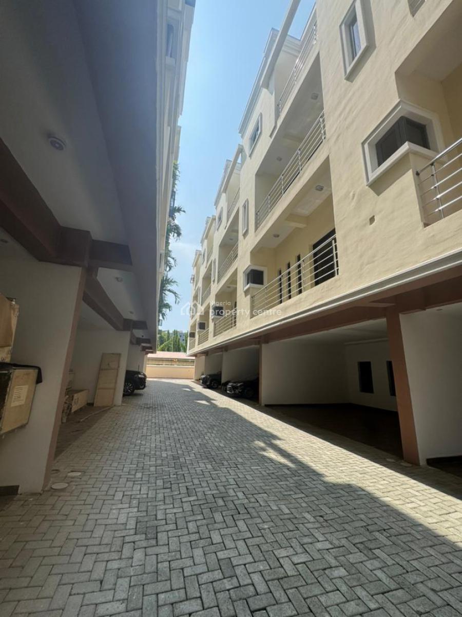 Well Built and Luxury 4 Bedroom Terrace Duplex with a Room Bq, Ikoyi, Lagos, Terraced Duplex for Sale