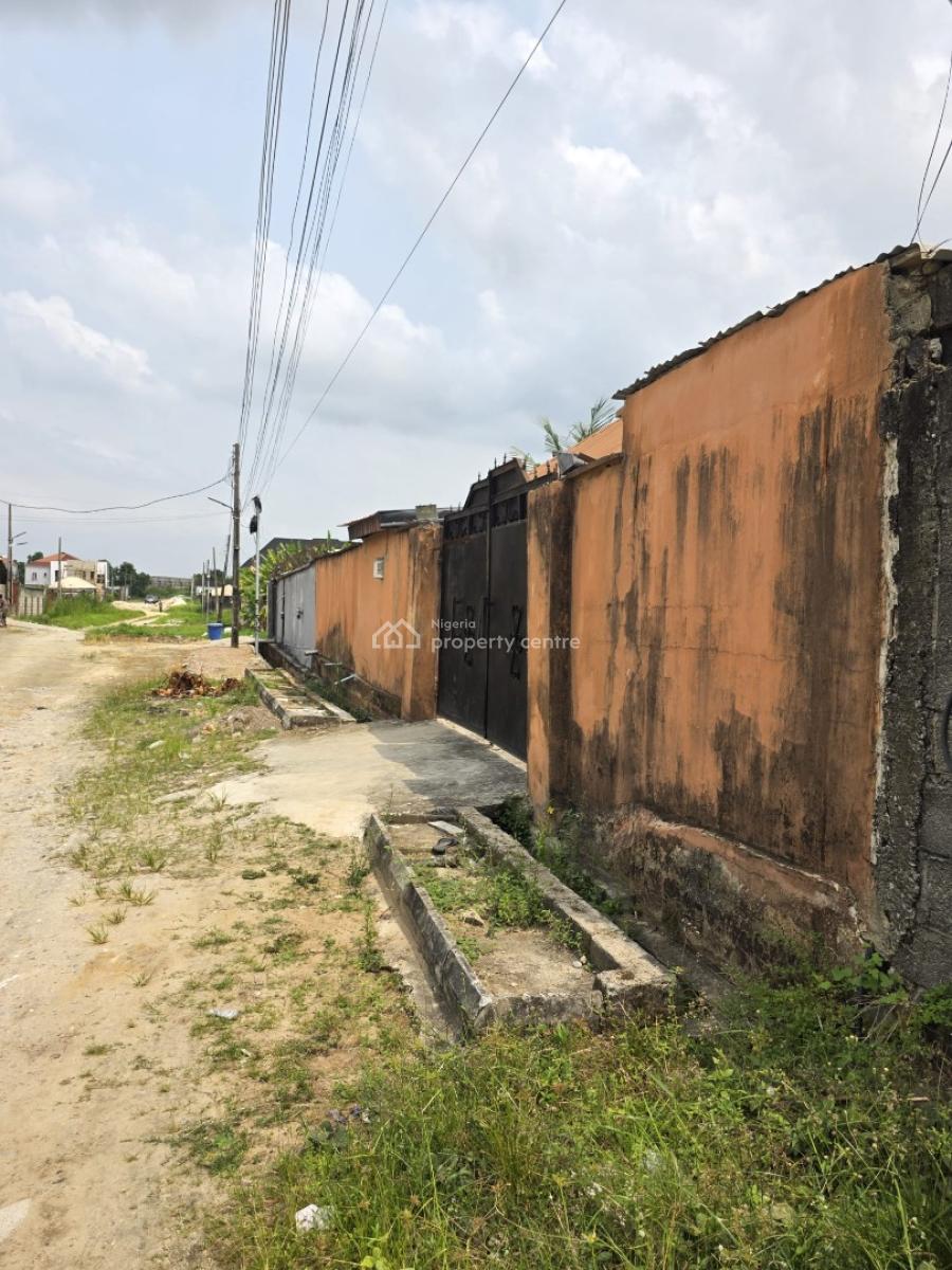 2 Bungalows of 1 Unit of 3 Bedroom Flat and 5 Units of Mini Flats, Bashorun Town,majek, Sangotedo, Ajah, Lagos, House for Sale
