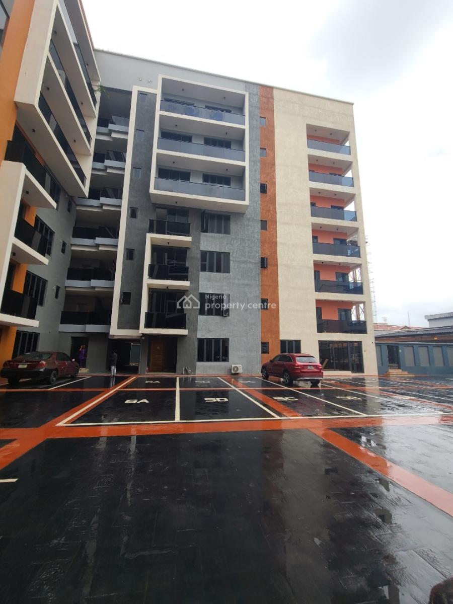 Luxury 3 Bedroom Apartments with Excellent Facilities, Admiralty Road, Off Freedom Way, Lekki Phase 1, Lekki, Lagos, Flat / Apartment for Sale
