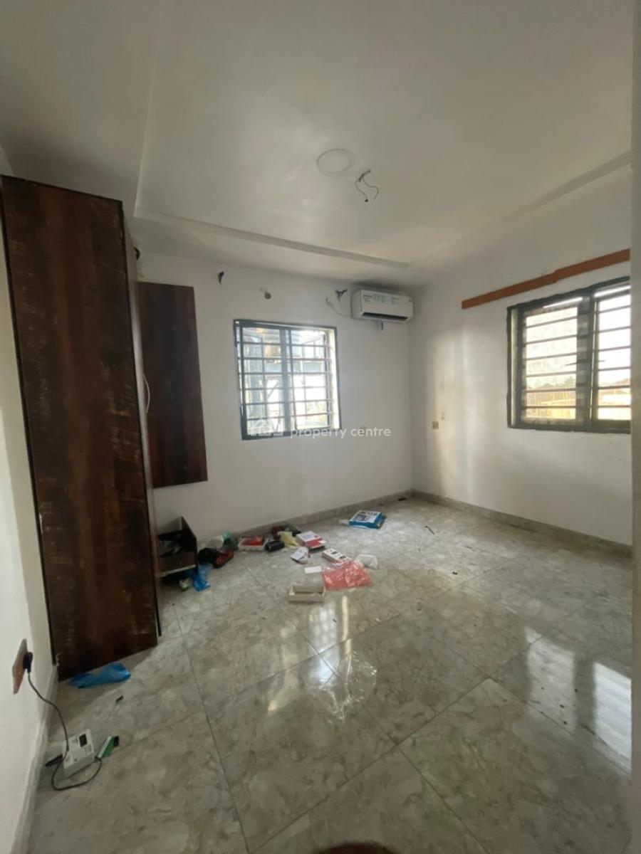 Mini Flat in a Serene Neighbourhood - Upstairs, Canaan Estate, Sangotedo, Ajah, Lagos, Mini Flat (room and Parlour) for Rent