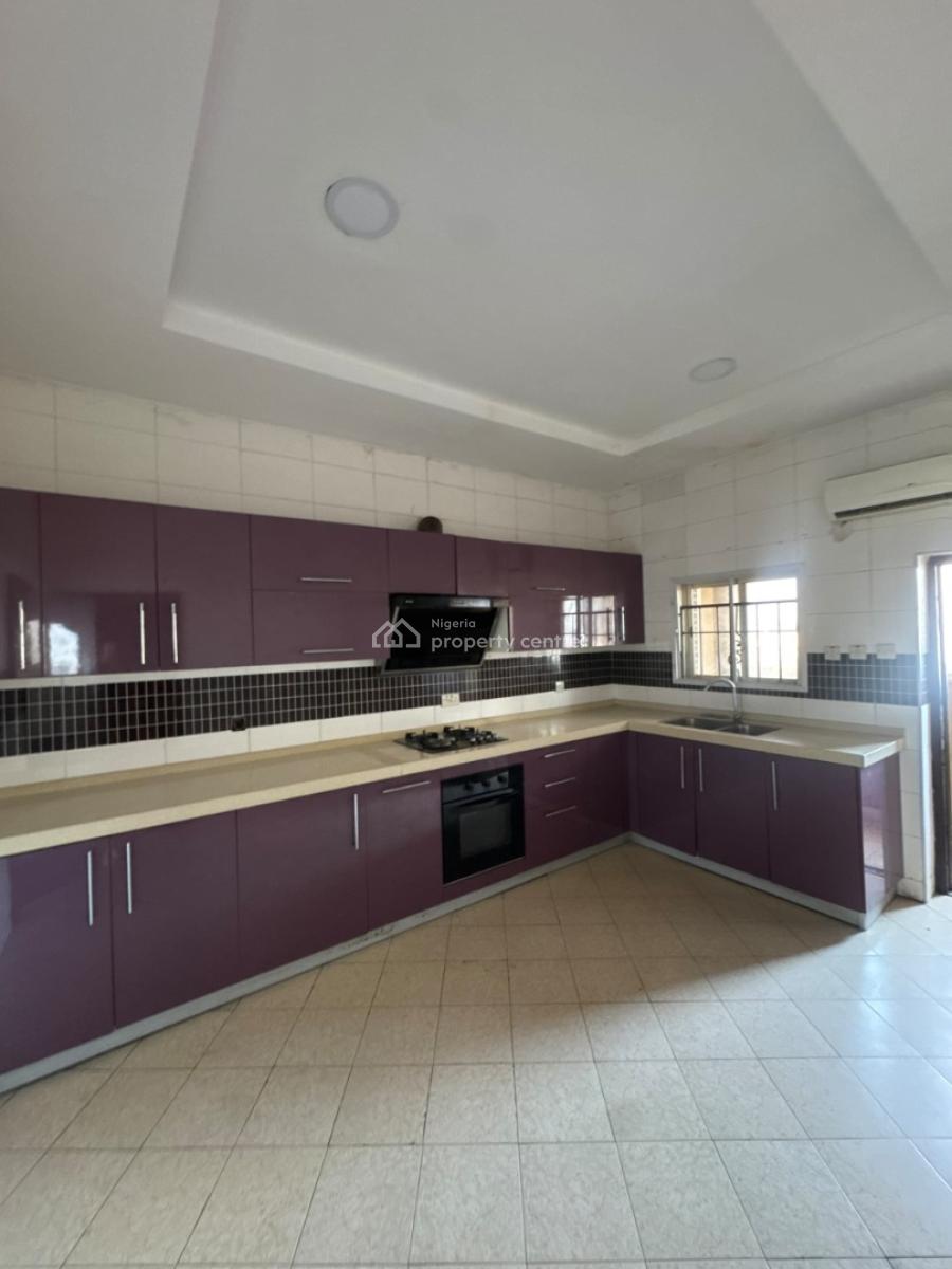 3 Bedroom Terrace, Lekki Phase 1, Lekki, Lagos, Terraced Duplex for Rent