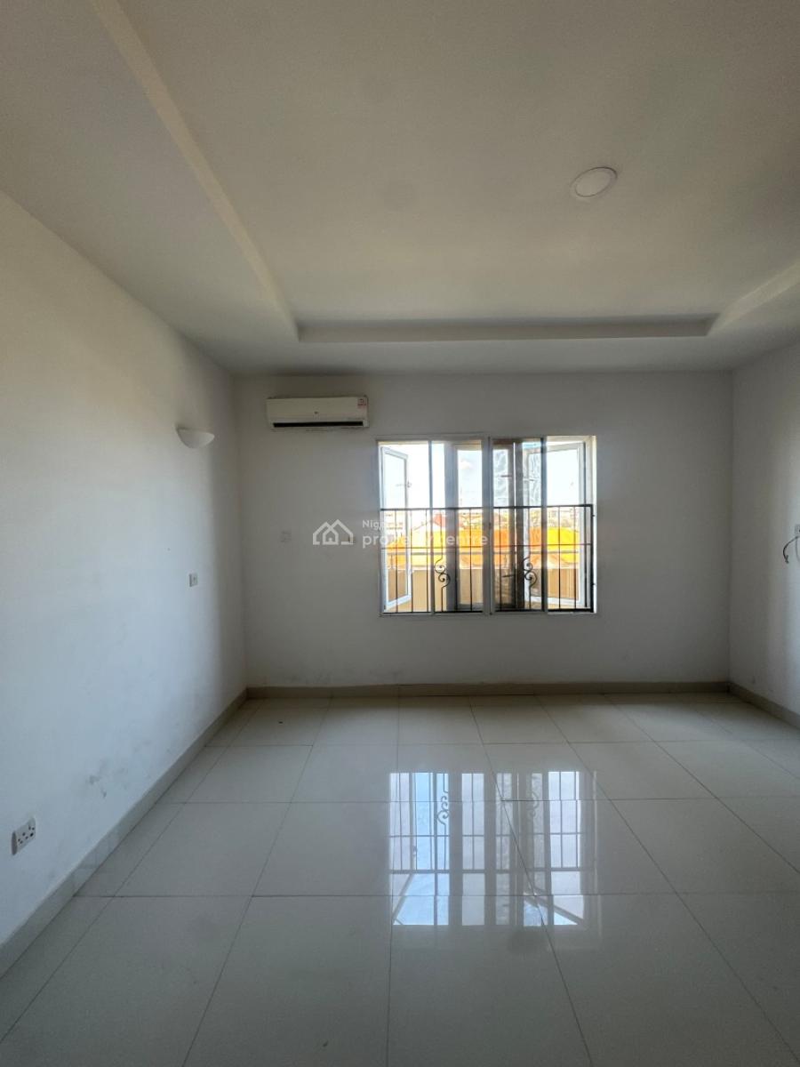 3 Bedroom Terrace, Lekki Phase 1, Lekki, Lagos, Terraced Duplex for Rent