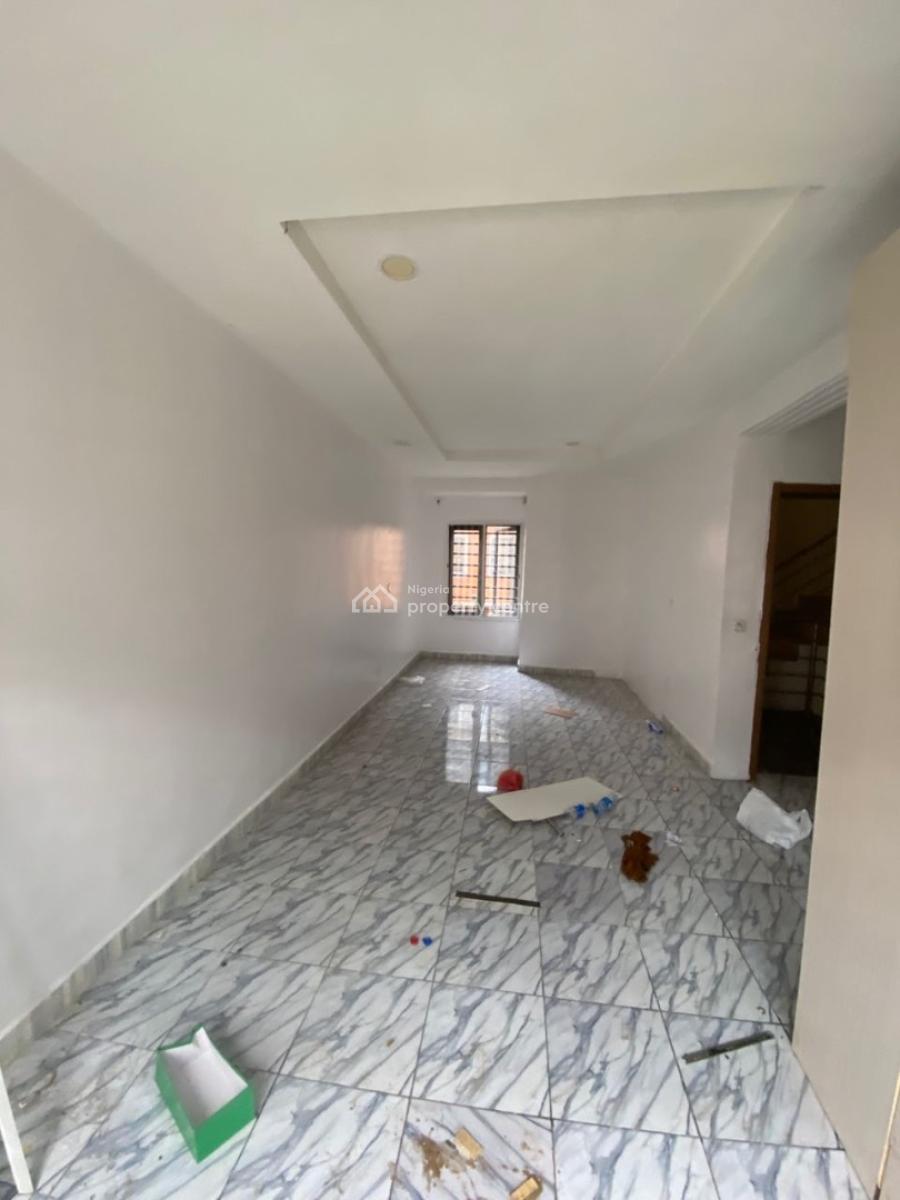 4 Bedroom Semi Detached Duplex, Osapa, Lekki, Lagos, Semi-detached Duplex for Rent