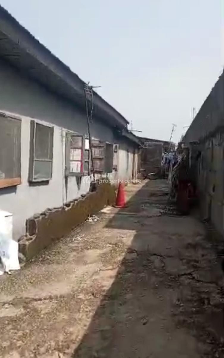 Bungalow Buildings on 4 Plots of Land, Itire-ikate, Surulere, Lagos, Block of Flats for Sale
