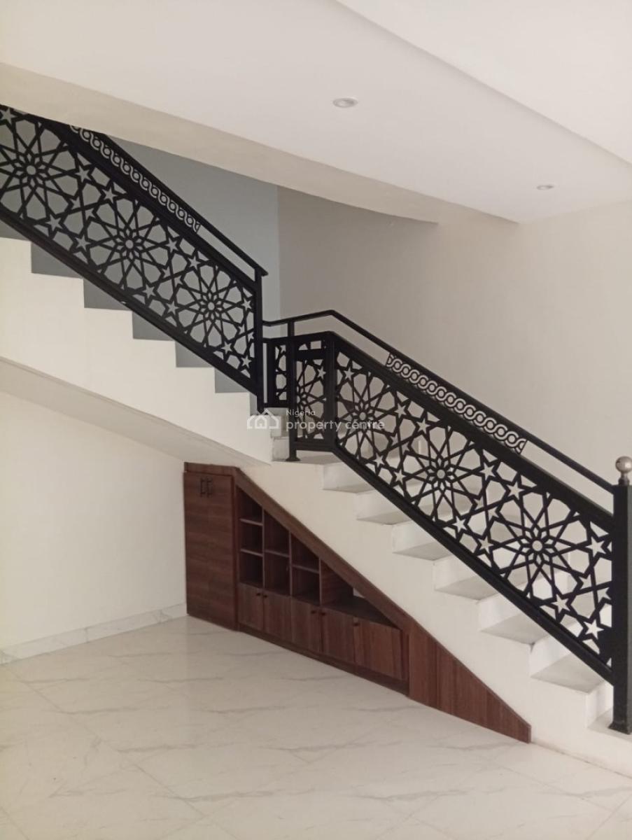 4 Bedroom Semi Detached Duplex with Bq., Fo1 Layout, Kubwa, Abuja, House for Rent