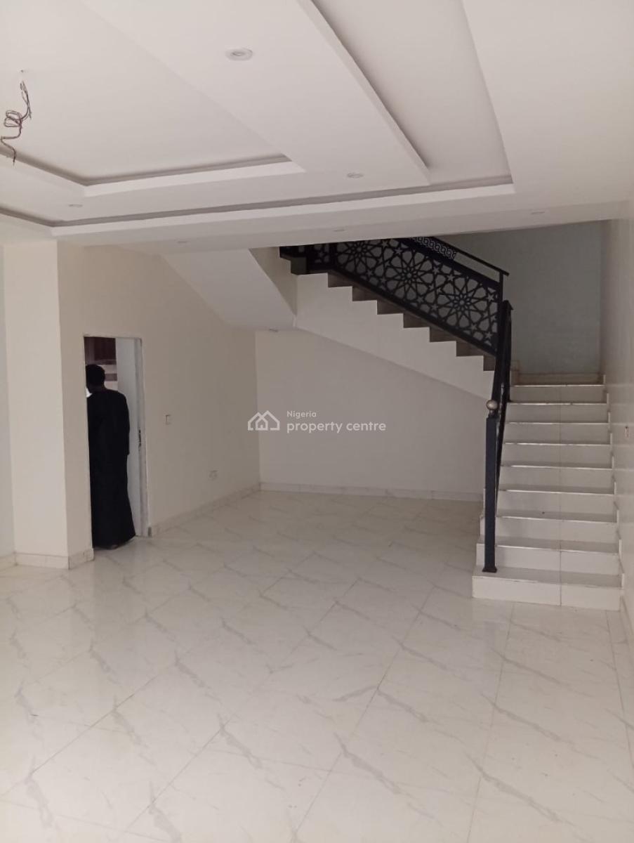 4 Bedroom Semi Detached Duplex with Bq., Fo1 Layout, Kubwa, Abuja, House for Rent