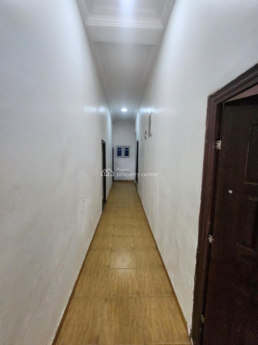 Clean Spacious 3 Bedroom Flat, Ground Floor, Tarred Rd, Wuye Main(tarred Road, Wuye, Abuja, Flat / Apartment for Rent