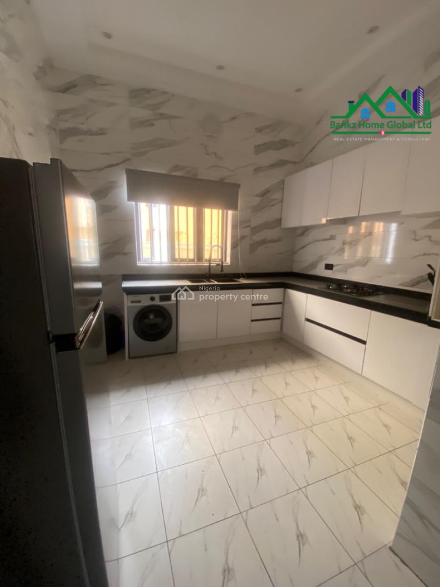 Tastefully Furnished 3 Bedroom Apartment, Lekki Phase 1, Lekki, Lagos, Flat / Apartment for Rent