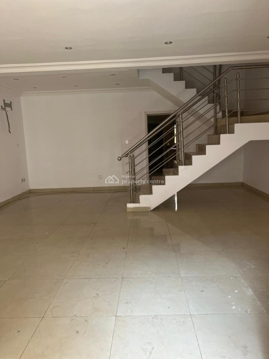 a Spacious 4-bedroom Terrace with Bq., Chevron Drive, Lekki, Lagos, Terraced Duplex for Rent