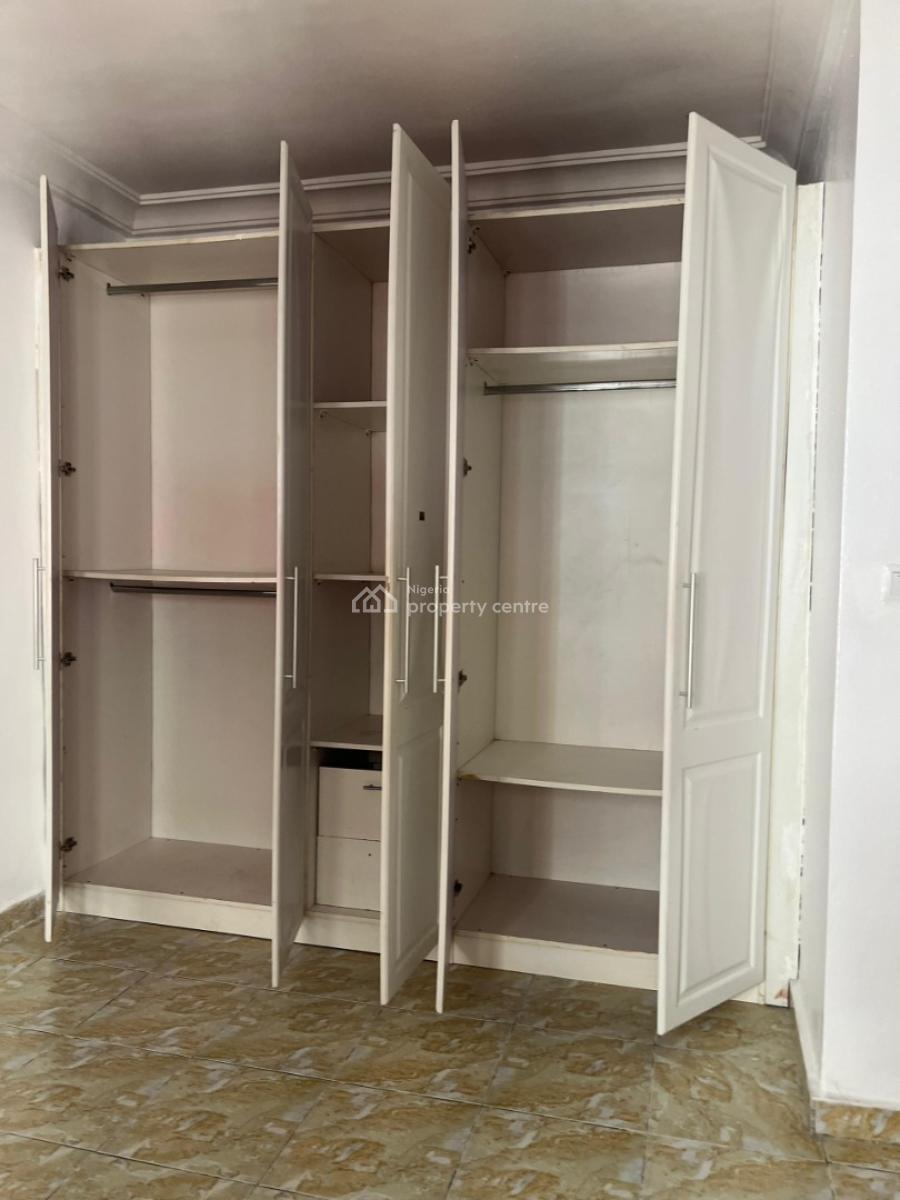 a Spacious 4-bedroom Terrace with Bq., Chevron Drive, Lekki, Lagos, Terraced Duplex for Rent