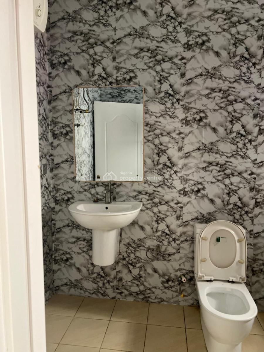 a Spacious 4-bedroom Terrace with Bq., Chevron Drive, Lekki, Lagos, Terraced Duplex for Rent