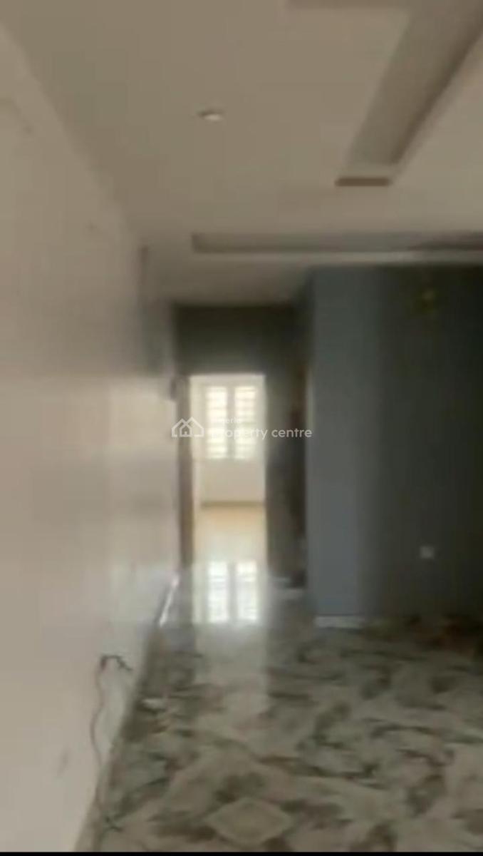 Lovely 2 Bedroom Flat, Off Johnson Bustop, Ijesha, Surulere, Lagos, Flat / Apartment for Rent