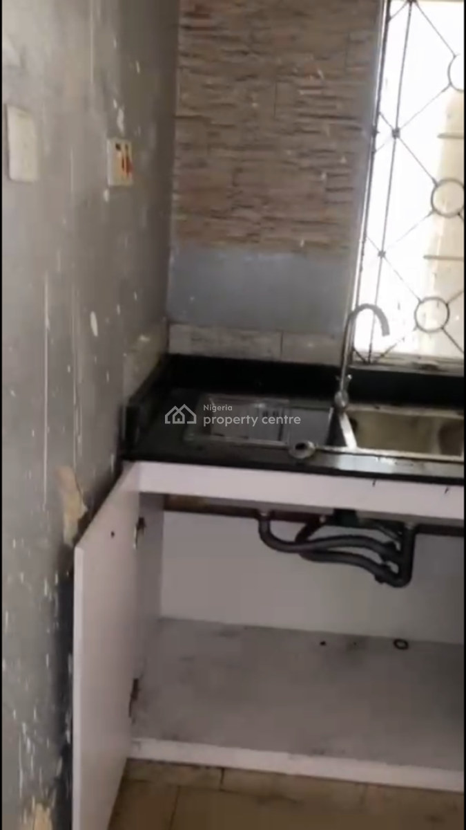 Newly Renovated 2-bedroom Flat in a Prime and Secure Location, Adegoke Estate, Off Olufemi Street, Masha, Surulere, Lagos, Flat / Apartment for Rent