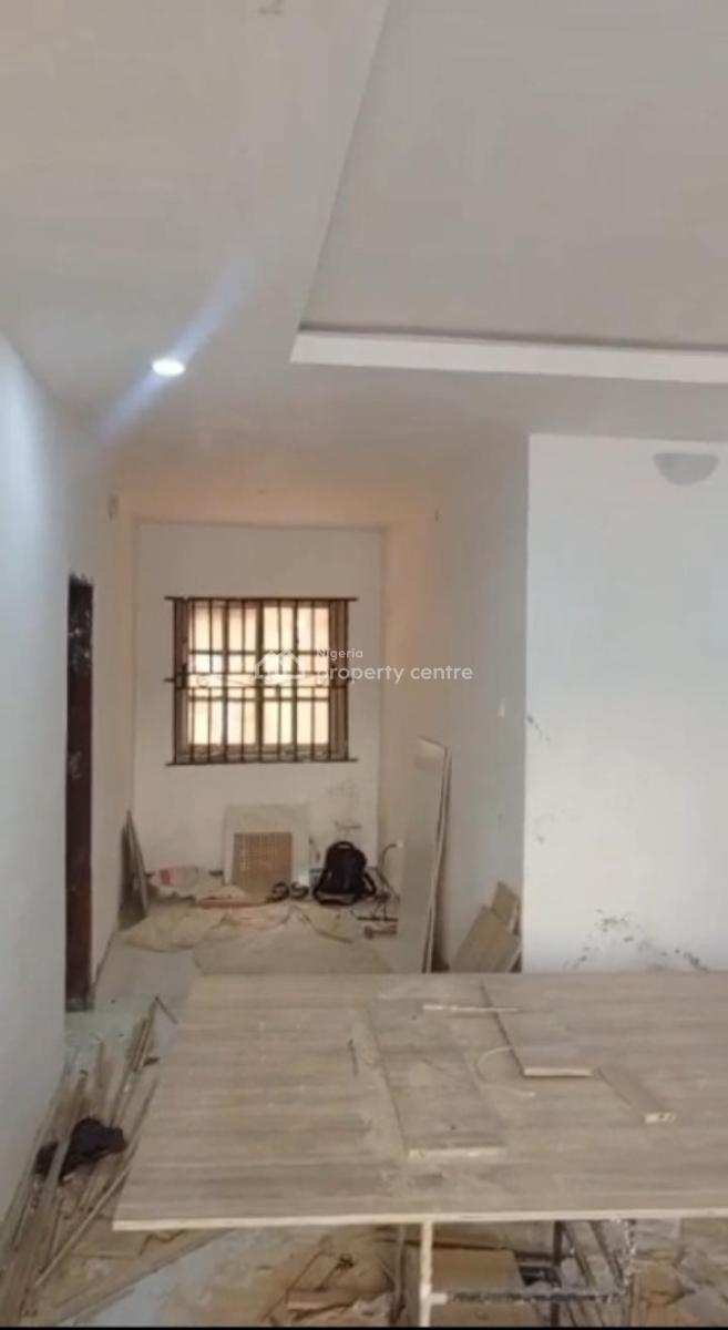 Lovely 3 Bedroom Flat, Soluyi, Gbagada, Lagos, Flat / Apartment for Rent
