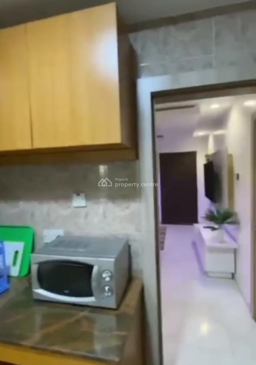 Relatively New New Fully-furnished 2 Bedroom Upstairs Apartment, Soluyi, Gbagada, Lagos, Flat / Apartment for Rent