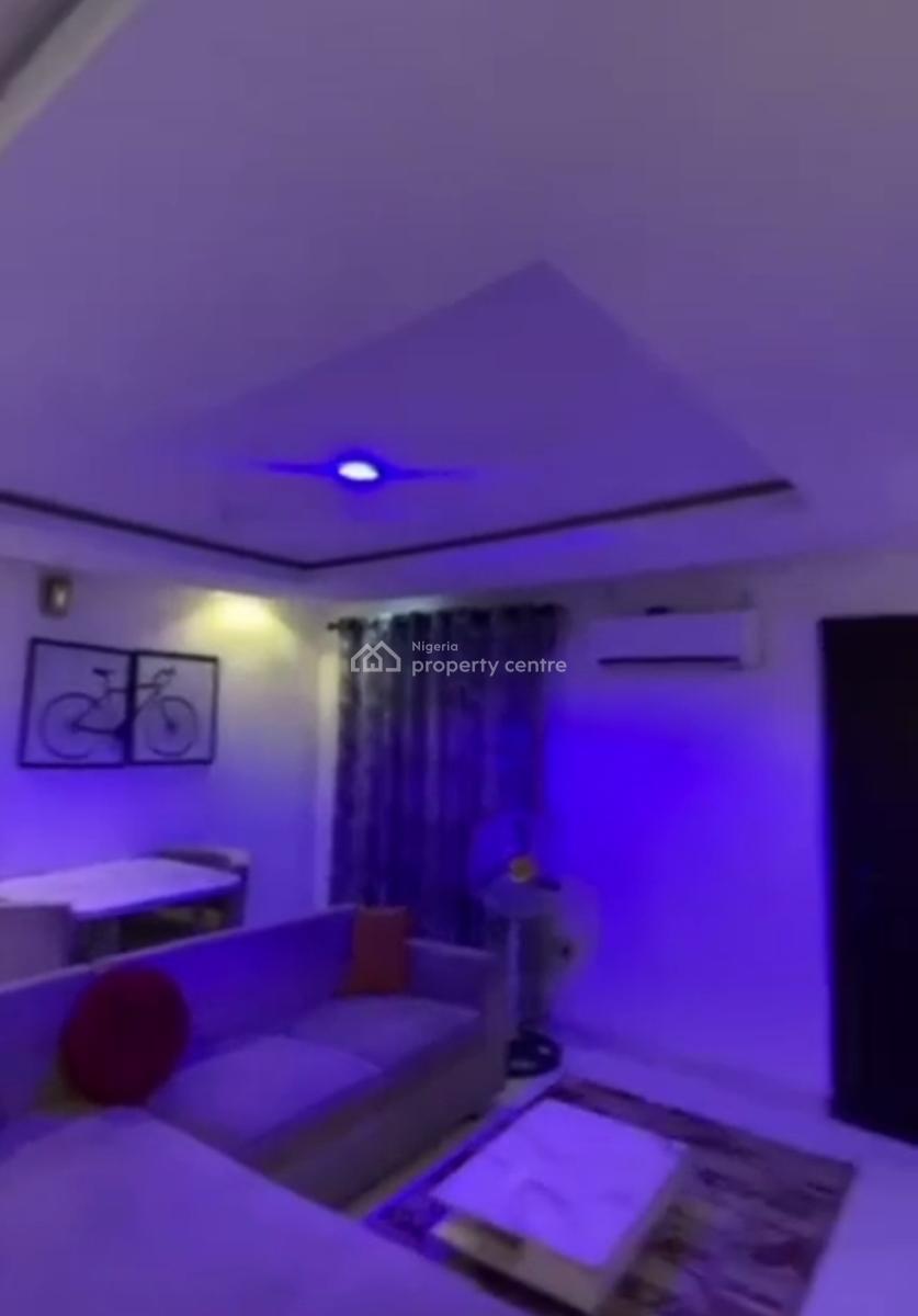 Relatively New New Fully-furnished 2 Bedroom Upstairs Apartment, Soluyi, Gbagada, Lagos, Flat / Apartment for Rent