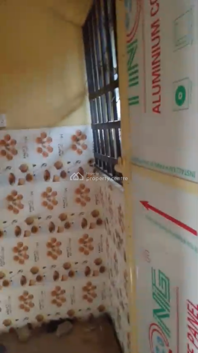 Very Spacious Miniflat in a Gated Compound, Randle Akerele, Surulere, Lagos, Mini Flat (room and Parlour) for Rent