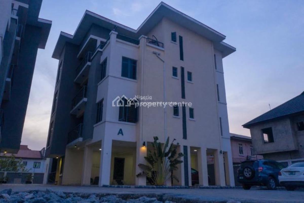 Top-notch 3-bedroom Apartment, Lekki, Lekki, Lagos, Flat / Apartment for Rent
