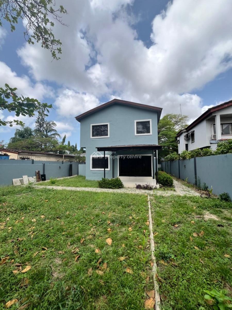 4 Bedroom Detached House with 2rooms Bq, Off Road 1, Vgc, Lekki, Lagos, Detached Duplex for Sale