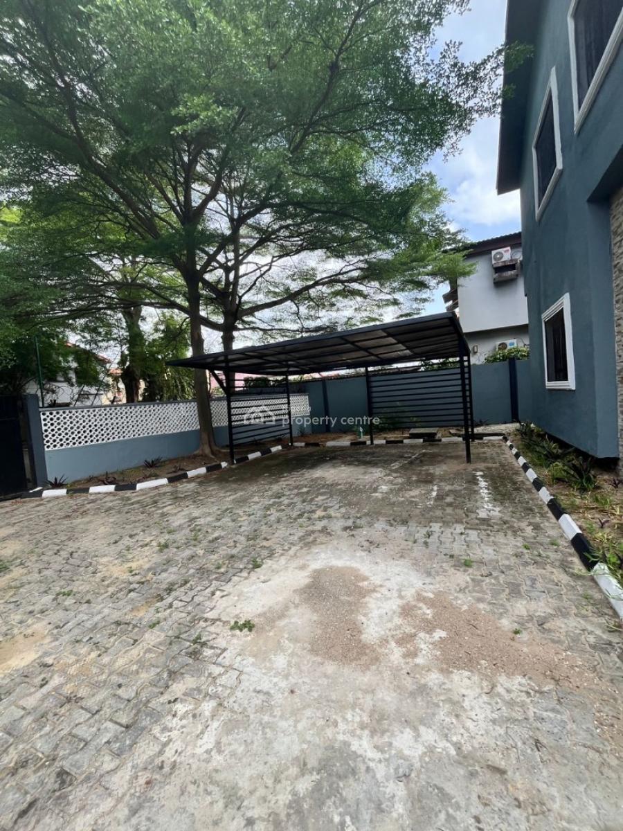 4 Bedroom Detached House with 2rooms Bq, Off Road 1, Vgc, Lekki, Lagos, Detached Duplex for Sale