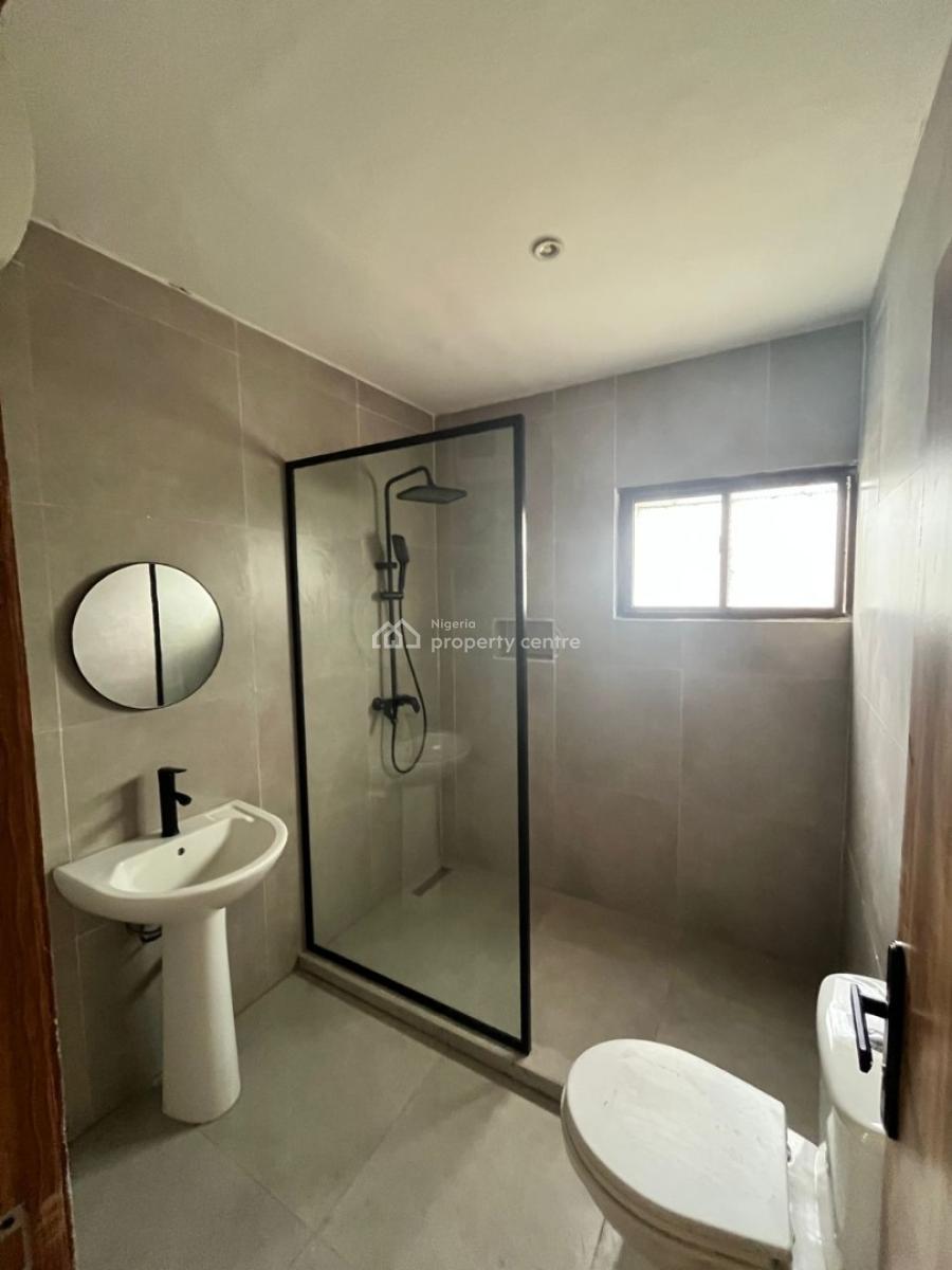 4 Bedroom Detached House with 2rooms Bq, Off Road 1, Vgc, Lekki, Lagos, Detached Duplex for Sale
