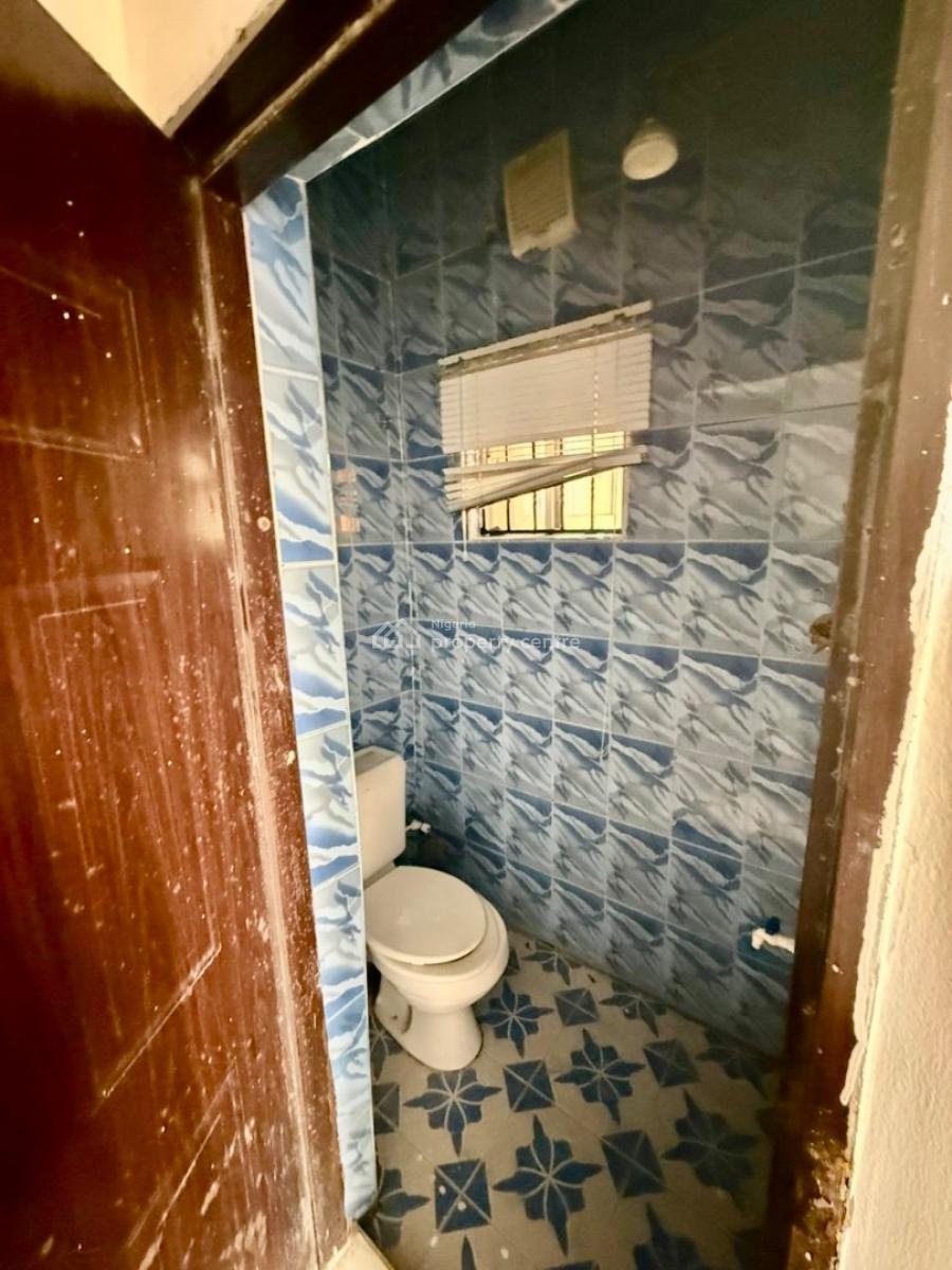 Just in! Fastest Fingers, U3 Estate, Lekki Phase 1, Lekki, Lagos, Mini Flat (room and Parlour) for Rent