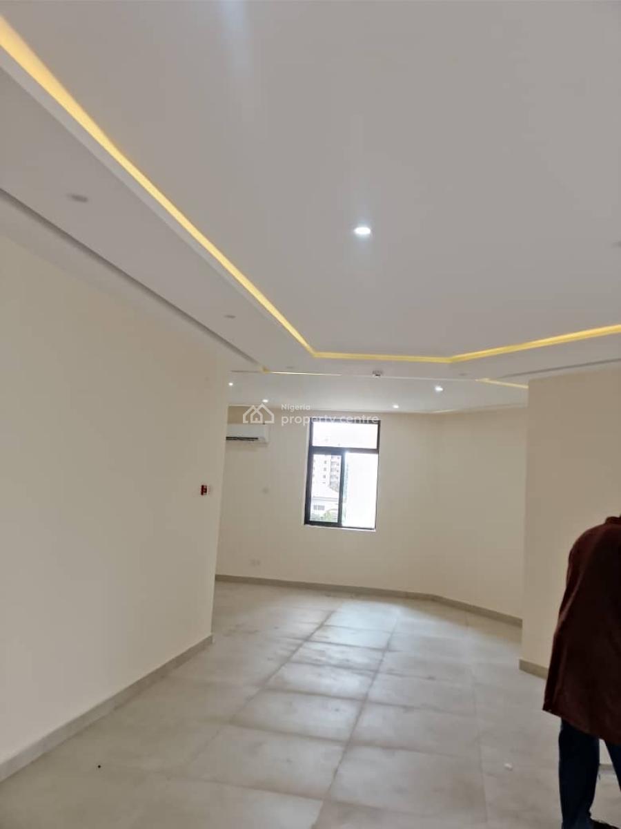 Newly Renovated Premium Apartments in Ikoyi, Ikoyi, Lagos, Flat / Apartment for Rent