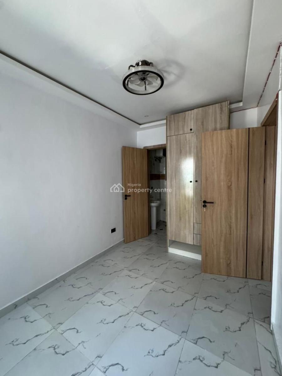Two Bedroom Apartment, Ologolo, Lekki, Lagos, Flat / Apartment for Rent