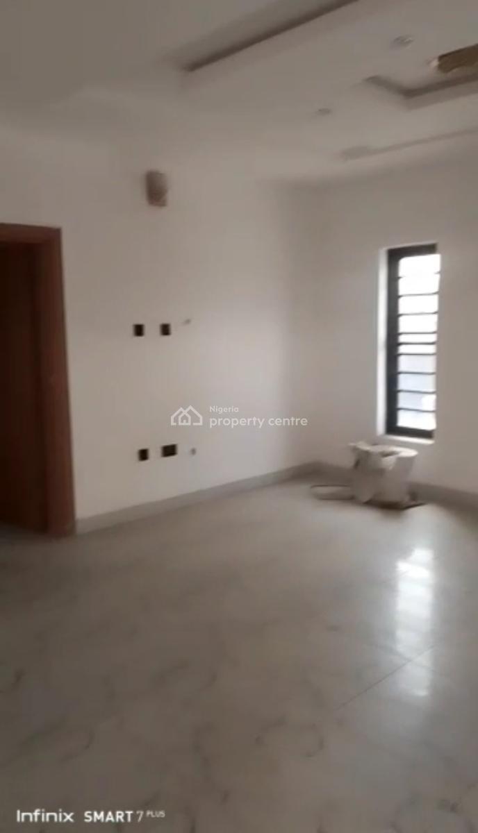 Serviced Spacious 3 Bedroom Terraced Duplex, Orchid Road, Lekki, Lagos, Terraced Duplex for Rent